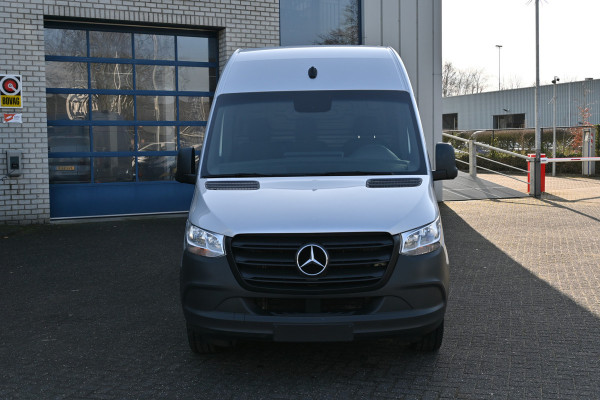 Mercedes-Benz Sprinter 317 CDI L2H2 RWD 3500 kg trekhaak, MBUX met camera, Comfort stoel, Etc.
