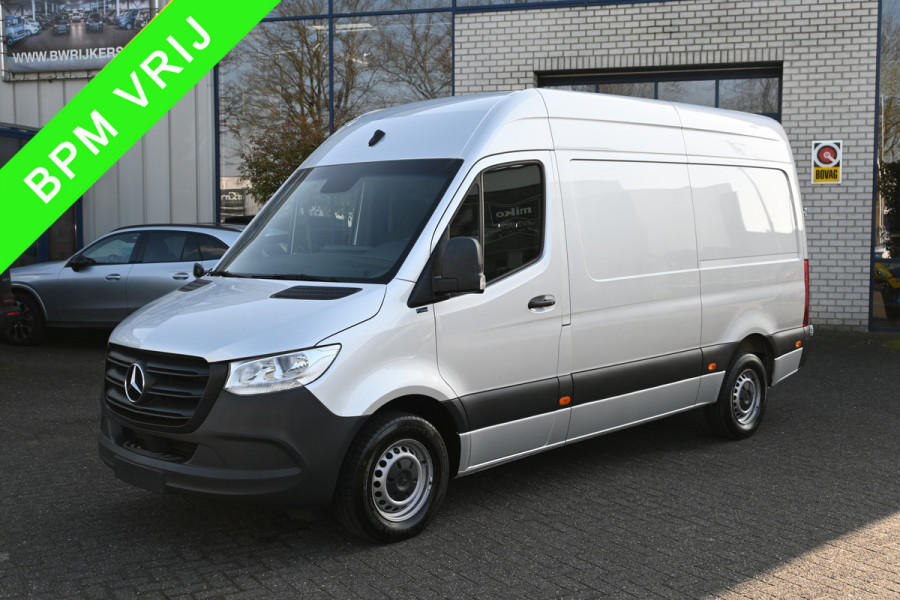 Mercedes-Benz Sprinter 317 CDI L2H2 RWD 3500 kg trekhaak, MBUX met camera, Comfort stoel, Etc.