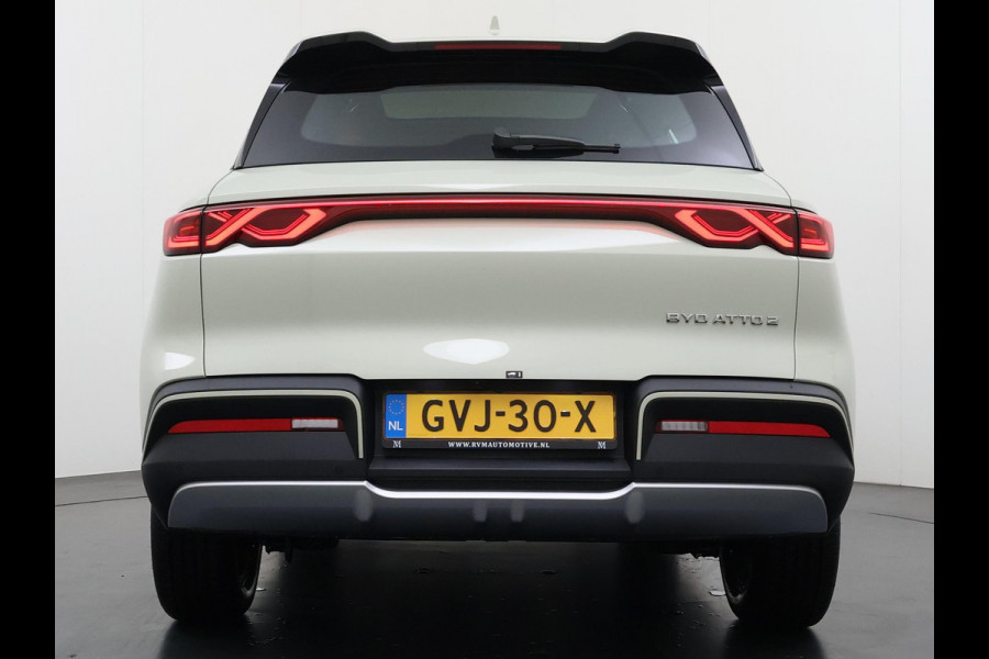 BYD ATTO 2 Boost 45 kWh DIRECT LEVERBAAR | Volledige BYD Fabrieksgarantie t/m 11-2030 of 150.000 km | Stoel & Stuurverwarming | Adaptieve Cruise | 360° Camera | Panoramadak | Dodehoekassistent | Origineel NL Auto