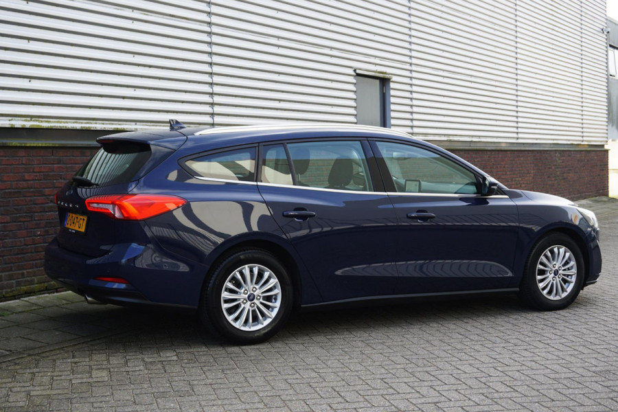 Ford FOCUS Wagon 1.0 EcoB.125PK Titanium Bus./Comfortstoelen/ B&O Geluidsinstallatie.