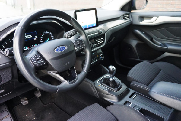 Ford FOCUS Wagon 1.0 EcoB.125PK Titanium Bus./Comfortstoelen/ B&O Geluidsinstallatie.