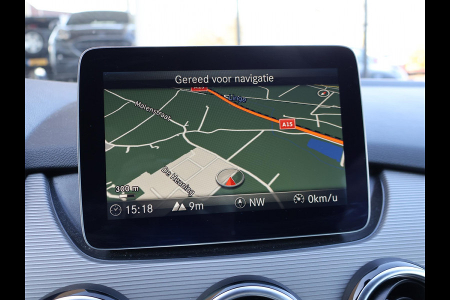 Mercedes-Benz B-Klasse 180 AUT. + 19 INCH LMV | TREKHAAK | LED | CAMERA | STOELVERW. | NAVIGATIE