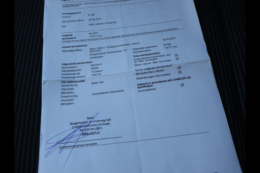 Mercedes-Benz B-Klasse 180 AUT. + 19 INCH LMV | TREKHAAK | LED | CAMERA | STOELVERW. | NAVIGATIE