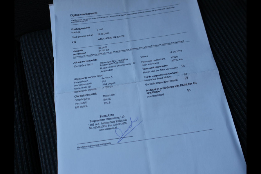 Mercedes-Benz B-Klasse 180 AUT. + 19 INCH LMV | TREKHAAK | LED | CAMERA | STOELVERW. | NAVIGATIE