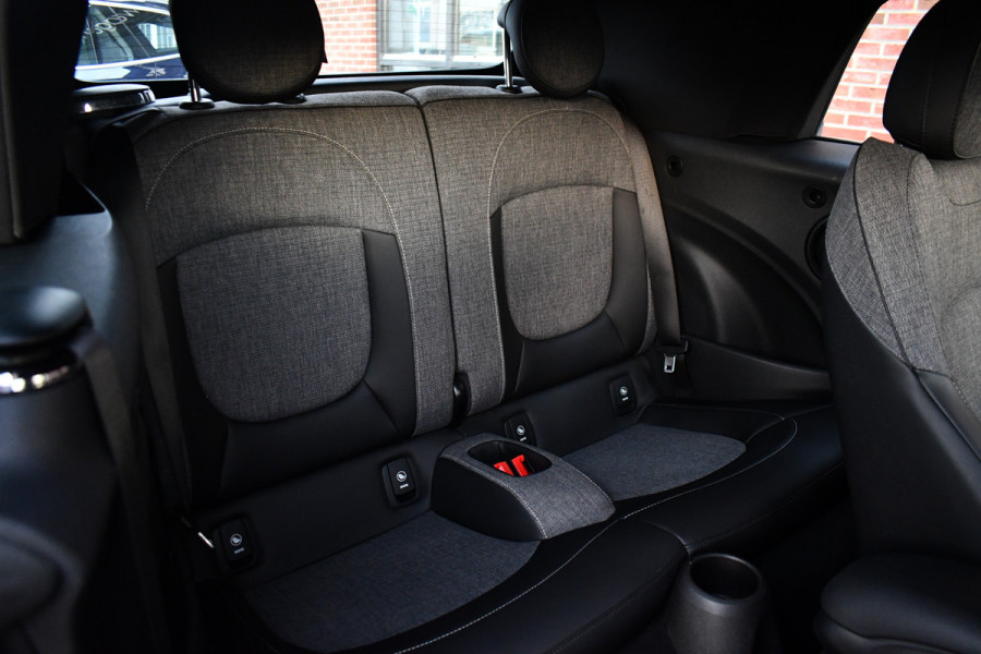 MINI Cabrio 1.5 Cooper 136pk aut Camera 18inch LED Windscherm