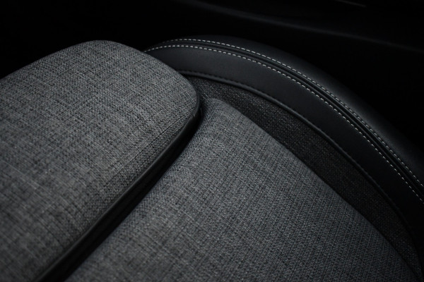 MINI Cabrio 1.5 Cooper 136pk aut Camera 18inch LED Windscherm