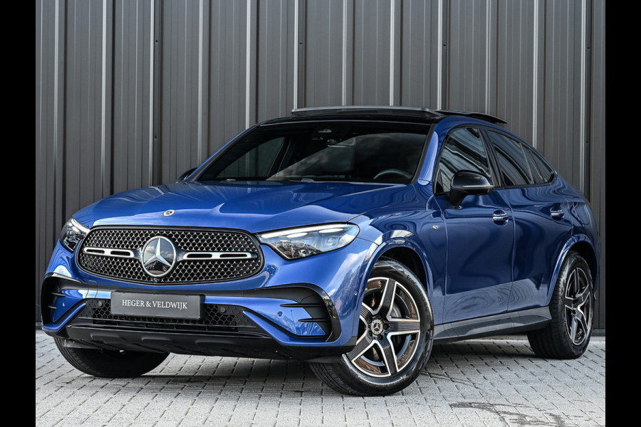 Mercedes-Benz GLC Coupé 300e 4MATIC AMG Line Panoramadak | Luchtvering | Distronic | Ambient verlichting plus | Achterasbesturing | Multicontourstoelen | 360 Camera | Digital Light |