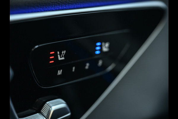 Mercedes-Benz GLC Coupé 300e 4MATIC AMG Line Panoramadak | Luchtvering | Distronic | Ambient verlichting plus | Achterasbesturing | Multicontourstoelen | 360 Camera | Digital Light |