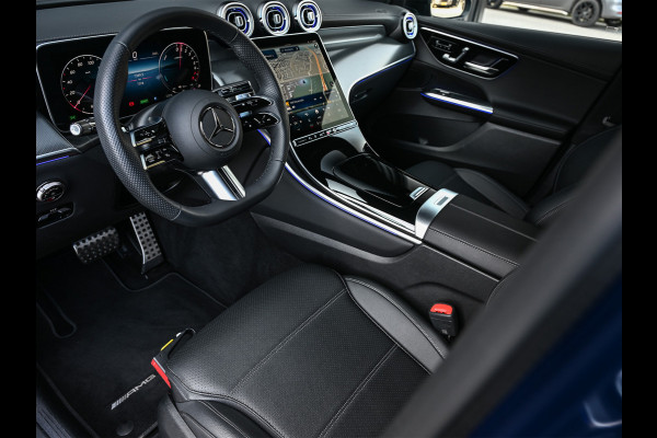 Mercedes-Benz GLC Coupé 300e 4MATIC AMG Line Panoramadak | Luchtvering | Distronic | Ambient verlichting plus | Achterasbesturing | Multicontourstoelen | 360 Camera | Digital Light |