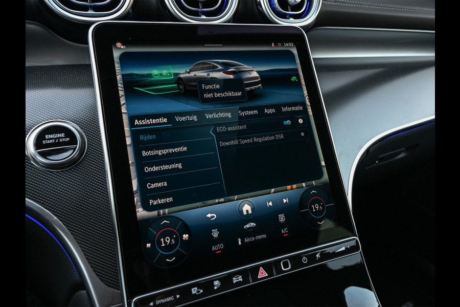 Mercedes-Benz GLC Coupé 300e 4MATIC AMG Line Panoramadak | Luchtvering | Distronic | Ambient verlichting plus | Achterasbesturing | Multicontourstoelen | 360 Camera | Digital Light |