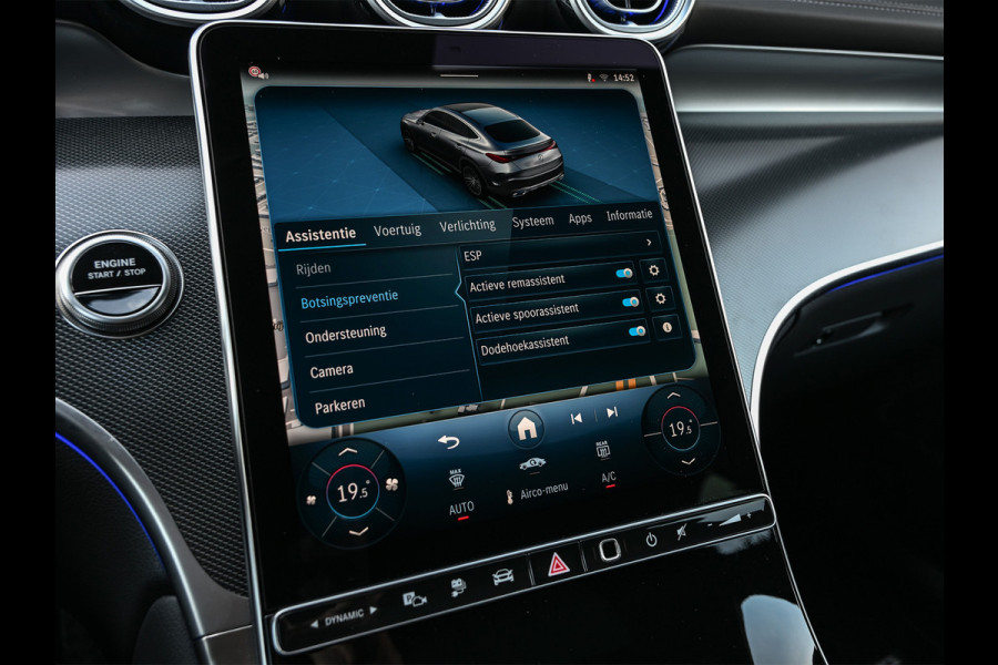 Mercedes-Benz GLC Coupé 300e 4MATIC AMG Line Panoramadak | Luchtvering | Distronic | Ambient verlichting plus | Achterasbesturing | Multicontourstoelen | 360 Camera | Digital Light |