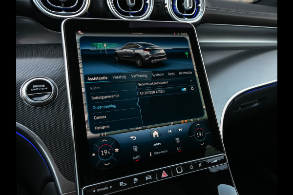 Mercedes-Benz GLC Coupé 300e 4MATIC AMG Line Panoramadak | Luchtvering | Distronic | Ambient verlichting plus | Achterasbesturing | Multicontourstoelen | 360 Camera | Digital Light |