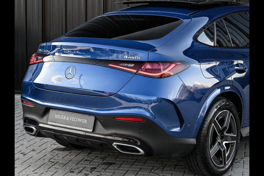 Mercedes-Benz GLC Coupé 300e 4MATIC AMG Line Panoramadak | Luchtvering | Distronic | Ambient verlichting plus | Achterasbesturing | Multicontourstoelen | 360 Camera | Digital Light |