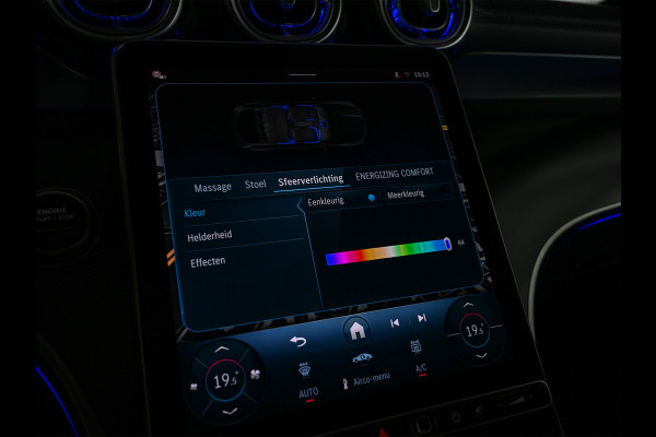 Mercedes-Benz GLC Coupé 300e 4MATIC AMG Line Panoramadak | Luchtvering | Distronic | Ambient verlichting plus | Achterasbesturing | Multicontourstoelen | 360 Camera | Digital Light |