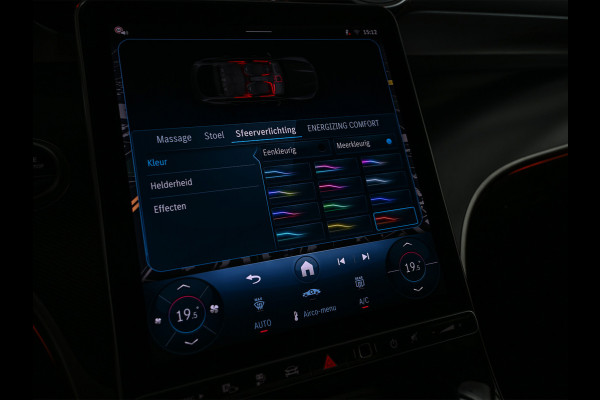 Mercedes-Benz GLC Coupé 300e 4MATIC AMG Line Panoramadak | Luchtvering | Distronic | Ambient verlichting plus | Achterasbesturing | Multicontourstoelen | 360 Camera | Digital Light |