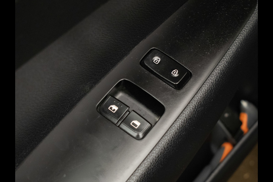 Kia Picanto 1.0 CVVT EconomyPlusLine NIEUW MODEL (LED,AIRCO,BLACK EDITION,SPORTSTOELEN,NIEUWE APK,NETTESTAAT)