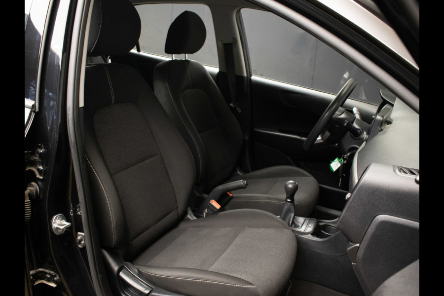 Kia Picanto 1.0 CVVT EconomyPlusLine NIEUW MODEL (LED,AIRCO,BLACK EDITION,SPORTSTOELEN,NIEUWE APK,NETTESTAAT)