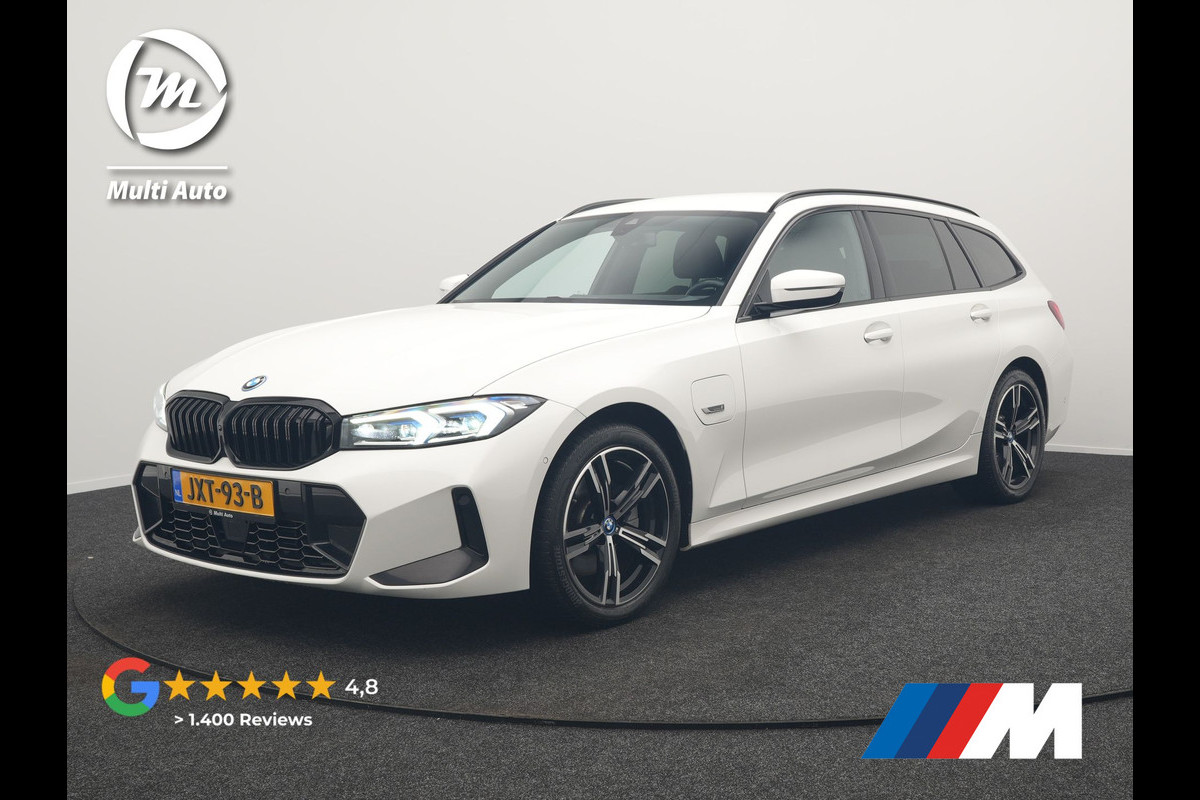 BMW 3 Serie Touring 320e M Sport FACELIFT Plug In Hybrid 204pk Dealer O.H PHEV | Trekhaak Af Fabriek | Adapive Cruise | Widescreen Navi | Head Up | Alcantara Sportstoelen Verwarmd | Camera & Parkassist | Apple Carplay |
