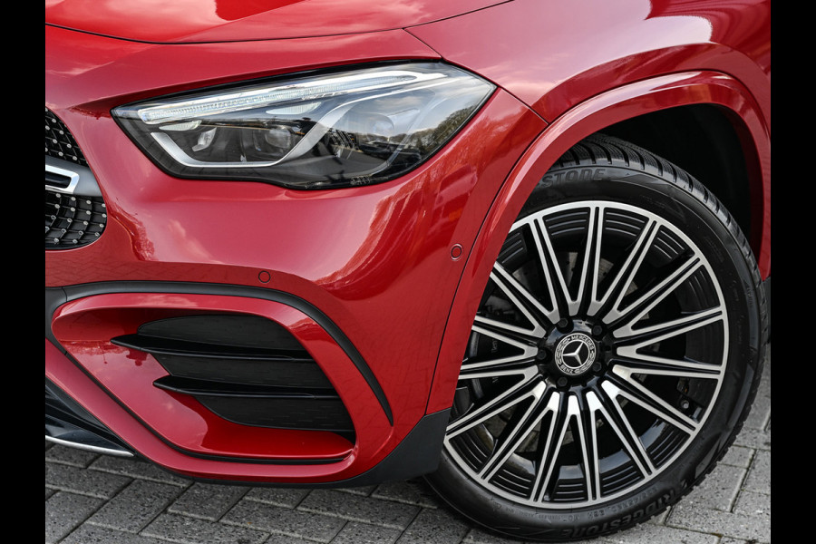 Mercedes-Benz GLA 250 e AMG Line Facelift | Panoramadak | Elektr. verst. stoelen met geheugen | Ambient verlichting | 20 inch | Burmester audio