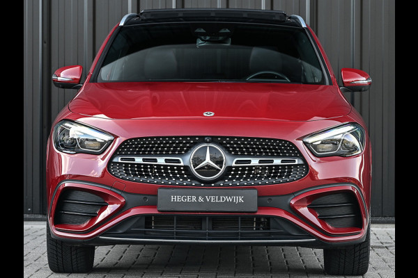 Mercedes-Benz GLA 250 e AMG Line Facelift | Panoramadak | Elektr. verst. stoelen met geheugen | Ambient verlichting | 20 inch | Burmester audio