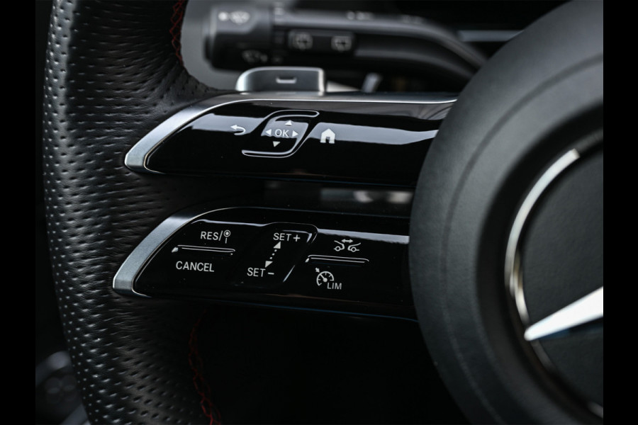 Mercedes-Benz GLA 250 e AMG Line Facelift | Panoramadak | Elektr. verst. stoelen met geheugen | Ambient verlichting | 20 inch | Burmester audio