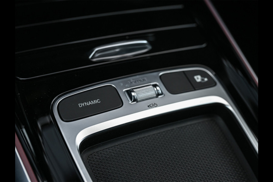 Mercedes-Benz GLA 250 e AMG Line Facelift | Panoramadak | Elektr. verst. stoelen met geheugen | Ambient verlichting | 20 inch | Burmester audio