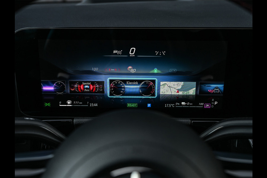 Mercedes-Benz GLA 250 e AMG Line Facelift | Panoramadak | Elektr. verst. stoelen met geheugen | Ambient verlichting | 20 inch | Burmester audio