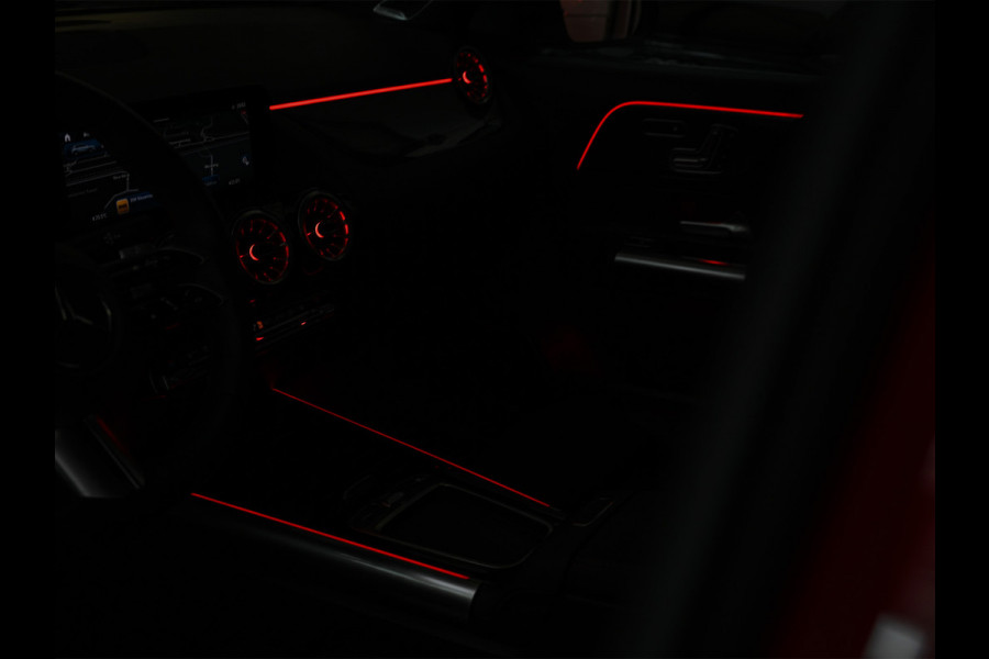 Mercedes-Benz GLA 250 e AMG Line Facelift | Panoramadak | Elektr. verst. stoelen met geheugen | Ambient verlichting | 20 inch | Burmester audio