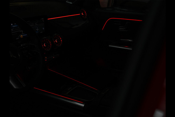Mercedes-Benz GLA 250 e AMG Line Facelift | Panoramadak | Elektr. verst. stoelen met geheugen | Ambient verlichting | 20 inch | Burmester audio