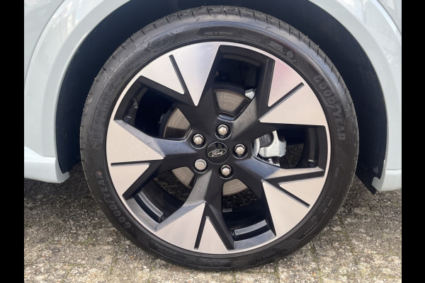 Ford Puma 1.0 EB Hybrid ST-line X 155pk AUTOMAAT! PANODAK! DRIVERPACK! 19I