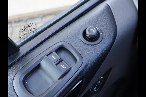 Ford Transit Custom 320 2.0 TDCI 130 PK TRAIL DUBBEL CABINE L2H1 6-PERS. + LEDER | RAPTOR GRILLE | CARPLAY | CAMERA | LMV