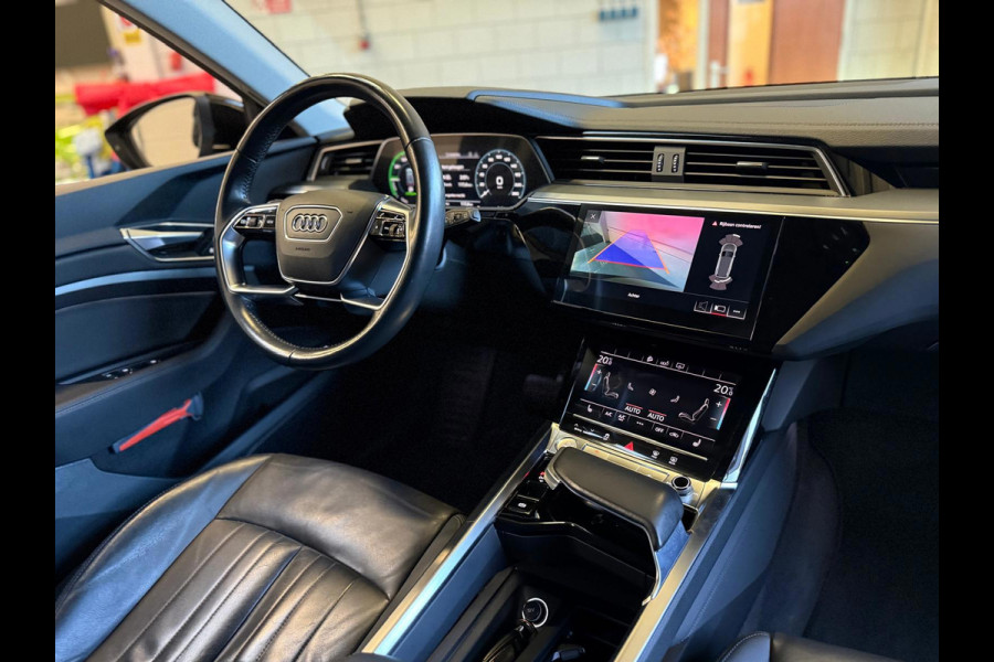 Audi e-tron 50 quattro Launch edition Plus 71 kWh Pano Trekhaak