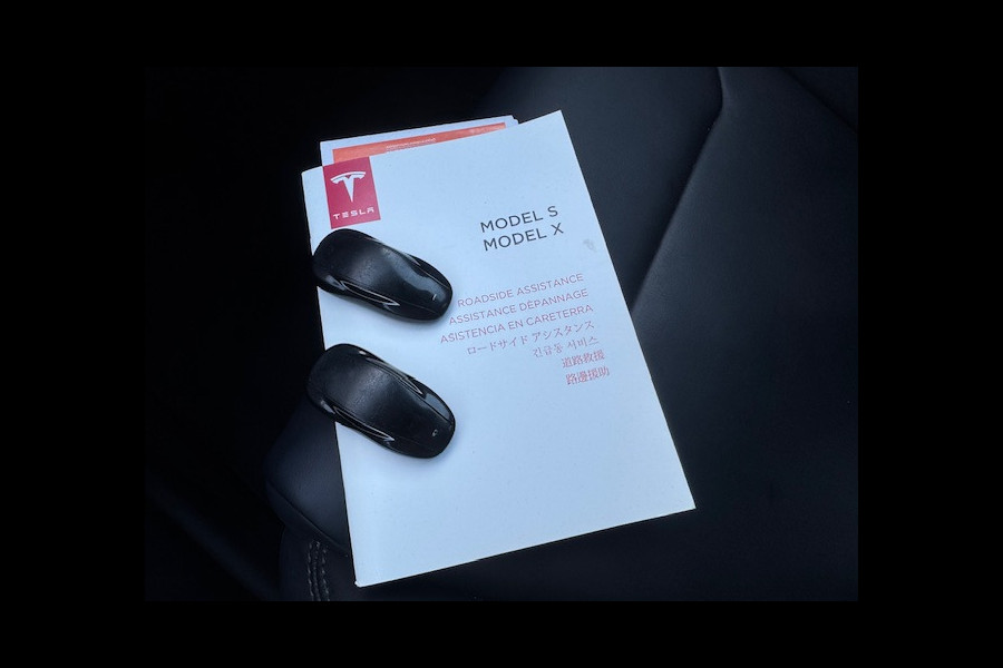 Tesla Model S 75D Base SOH 86% - 1e eigenaar - Panorama dak