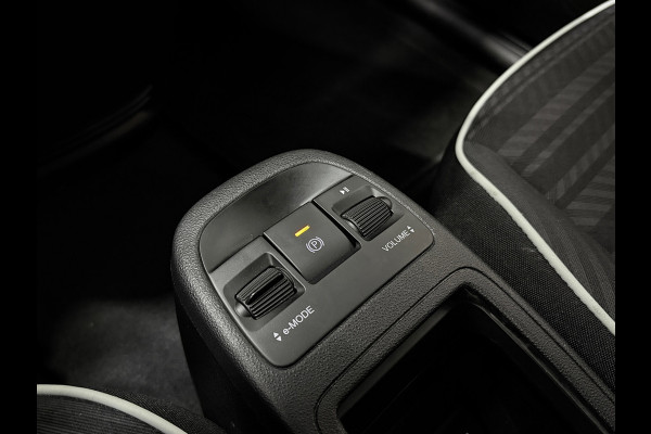 Fiat 500 Action 24 kWh SOH 91% Led Pdc Airco lane Assist Cruise Keyless start Virtual