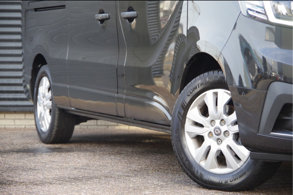 Renault Trafic 2.0 dCi T30 L2 Luxe 150PK AUT. LED, 2X SCHUIFDEUR, TREKHAAK, CLIMA, CAMERA, CRUISE, NAVI, NL AUTO, NAP