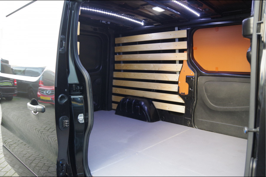 Renault Trafic 2.0 dCi T30 L2 Luxe 150PK AUT. LED, 2X SCHUIFDEUR, TREKHAAK, CLIMA, CAMERA, CRUISE, NAVI, NL AUTO, NAP