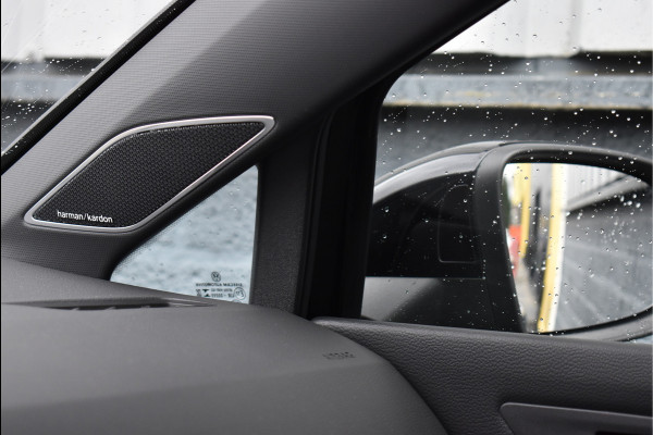 Volkswagen Golf 1.5 eTSI R-Line 150 Pk Pano H/K Navi HUD Camera ACC