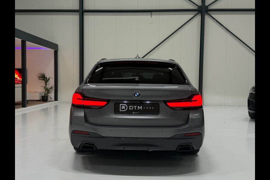 BMW 5 Serie Touring M-pakket Luchtvering VOL OPTIES | HUD | CarPlay | Trekhaak | Memory | Virtual | ACC