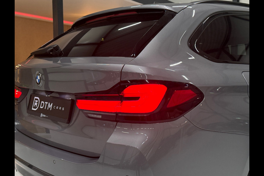 BMW 5 Serie Touring M-pakket Luchtvering VOL OPTIES | HUD | CarPlay | Trekhaak | Memory | Virtual | ACC