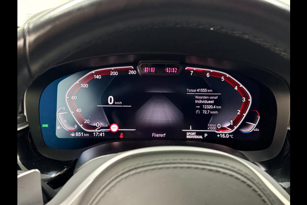 BMW 5 Serie Touring M-pakket Luchtvering VOL OPTIES | HUD | CarPlay | Trekhaak | Memory | Virtual | ACC