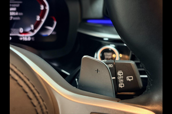 BMW 5 Serie Touring M-pakket Luchtvering VOL OPTIES | HUD | CarPlay | Trekhaak | Memory | Virtual | ACC