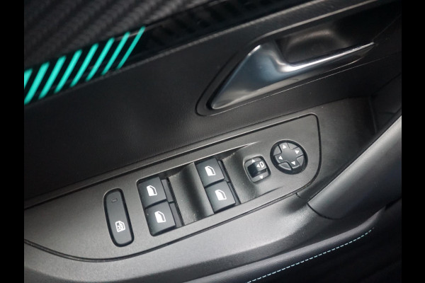 Peugeot 2008 1.2 PureTech Allure Pack All seasonbanden