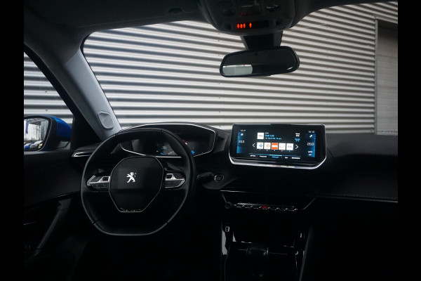 Peugeot 2008 1.2 PureTech Allure Pack All seasonbanden