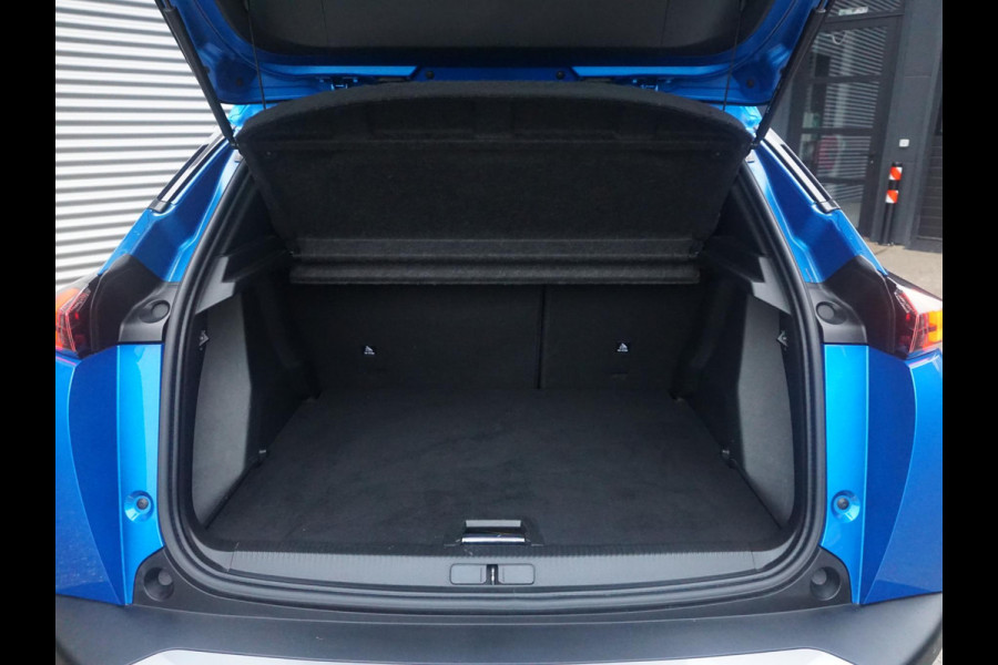 Peugeot 2008 1.2 PureTech Allure Pack All seasonbanden