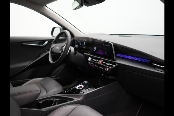 Kia Niro 1.6 GDi DynamicLine Plug In Hybrid 182pk PHEV | Trekhaak Afn. | Adaptive Cruise | Head Up | Camera | Harman / Kardon | Lederen Sportstoelen Memory & Ventilatie | Sfeerverlichting | Stoelen & Stuur Verwarmd | Apple Carplay | Keyless  |