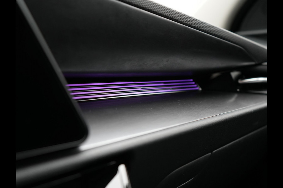 Kia Niro 1.6 GDi DynamicLine Plug In Hybrid 182pk PHEV | Trekhaak Afn. | Adaptive Cruise | Head Up | Camera | Harman / Kardon | Lederen Sportstoelen Memory & Ventilatie | Sfeerverlichting | Stoelen & Stuur Verwarmd | Apple Carplay | Keyless  |