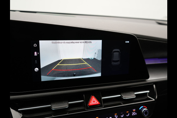 Kia Niro 1.6 GDi DynamicLine Plug In Hybrid 182pk PHEV | Trekhaak Afn. | Adaptive Cruise | Head Up | Camera | Harman / Kardon | Lederen Sportstoelen Memory & Ventilatie | Sfeerverlichting | Stoelen & Stuur Verwarmd | Apple Carplay | Keyless  |
