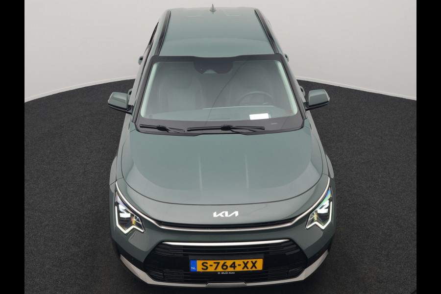 Kia Niro 1.6 GDi DynamicLine Plug In Hybrid 182pk PHEV | Trekhaak Afn. | Adaptive Cruise | Head Up | Camera | Harman / Kardon | Lederen Sportstoelen Memory & Ventilatie | Sfeerverlichting | Stoelen & Stuur Verwarmd | Apple Carplay | Keyless  |