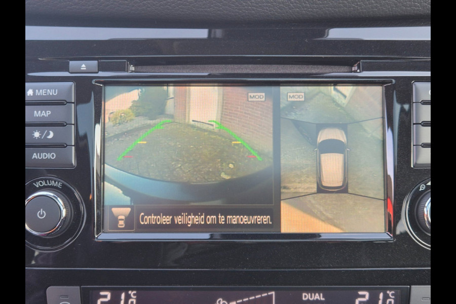 Nissan QASHQAI 1.3 DIG-T N-Connecta DCT-7 Pano, Navi, Camera,