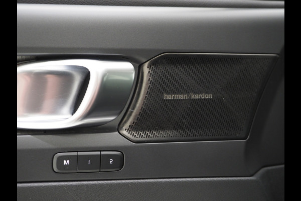 Volvo XC40 1.5 T5 Recharge Inscription | Styling Kit | Panoramadak | Pilot Assist | Harman/Kardon | Leder | Keyless | 360